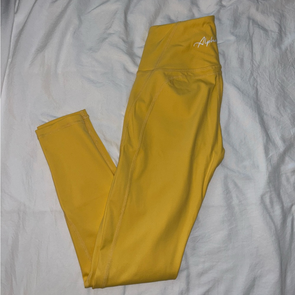 Alphalete Pulse Surge Legging - Yellow